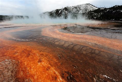 dropping nuclear bomb testa bomba on yellowstone|Volcanologist Proposes Extreme Plan To Stop .